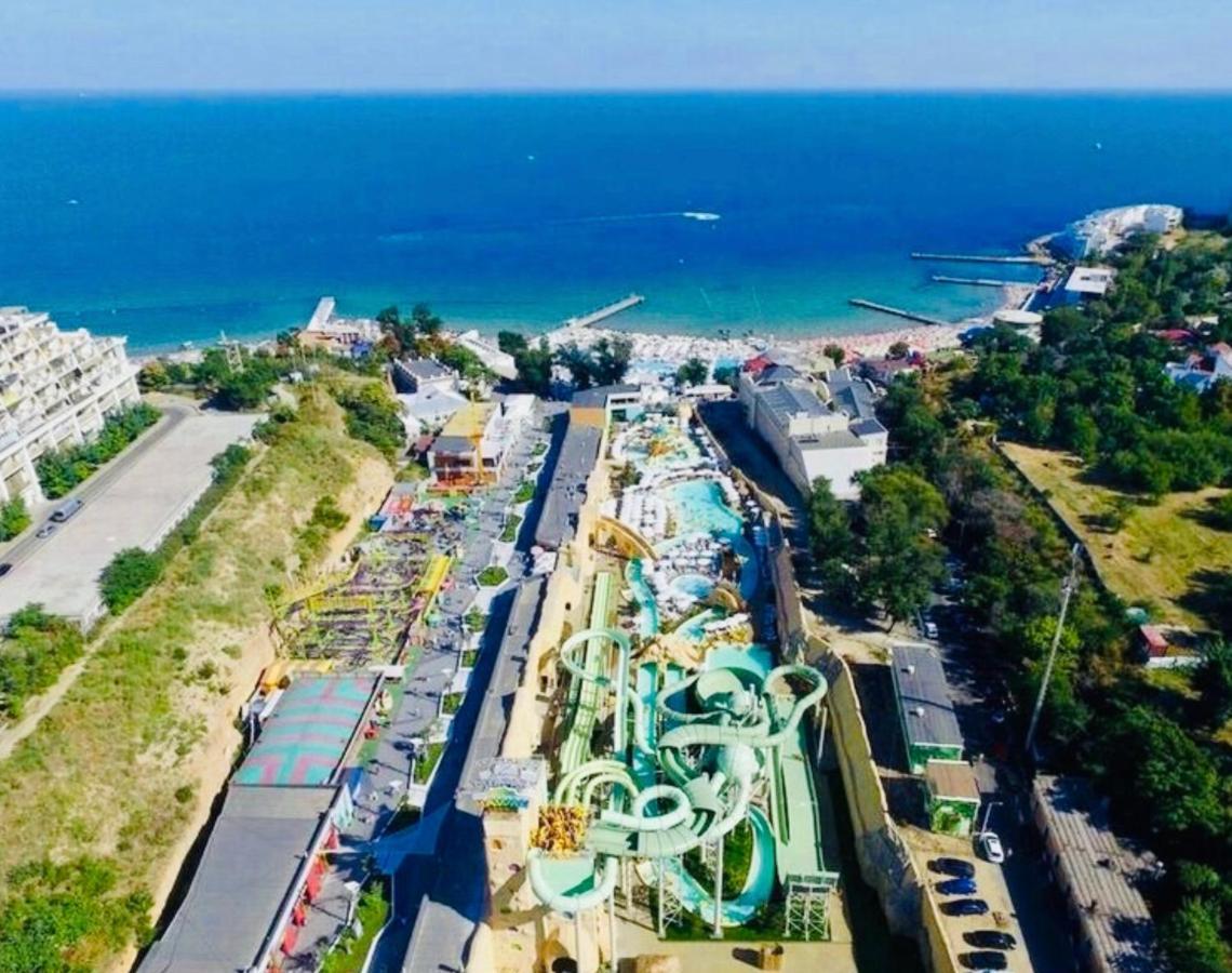 Arcadia Sunrise Sea View Apartment オデッサ エクステリア 写真